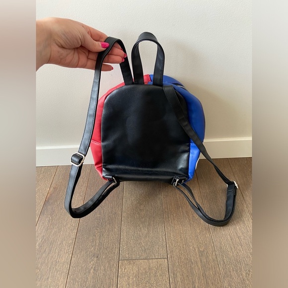 My hero‎ academia backpack - Picture 3 of 3